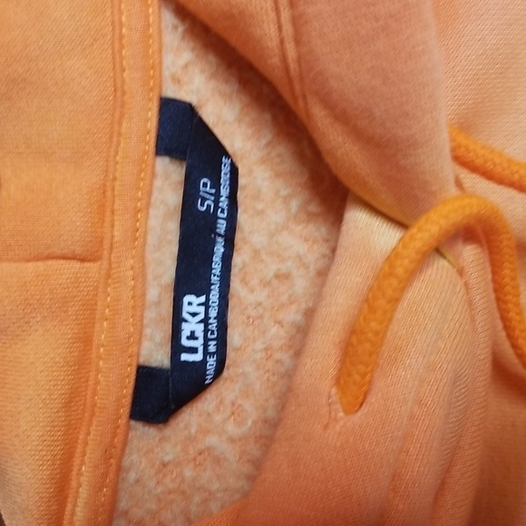 LCKR Men's tye died hooded sweatshirt hand warmers NWOT - Picture 4 of 5